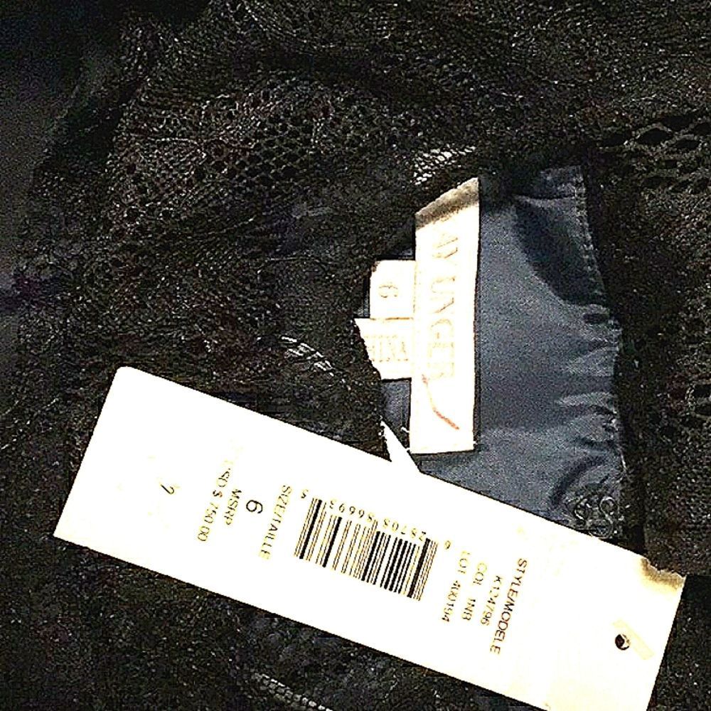 Kay UNGER Silk Organza lace Yoke Tiered - Picture 6 of 8